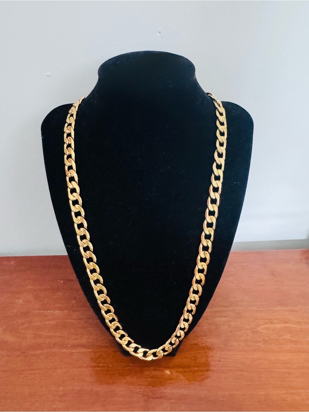 Elegant statement Stainless Steel Gold Curb Chain men’s Necklace. New